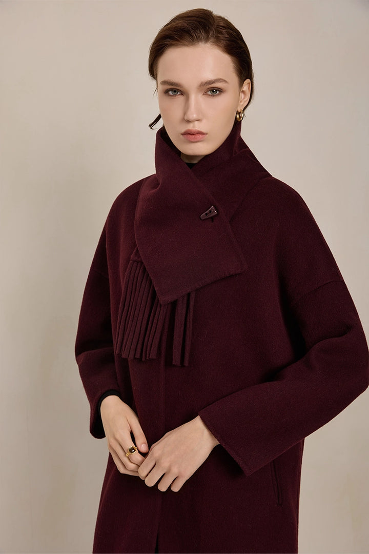 Close-up of luxurious fabric and collar details on Solelegia Wool Coat