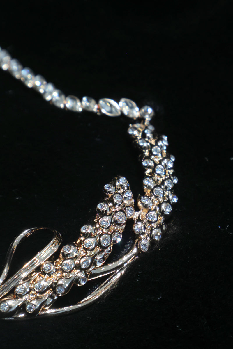 Luminous Gilded Featherfall Necklace