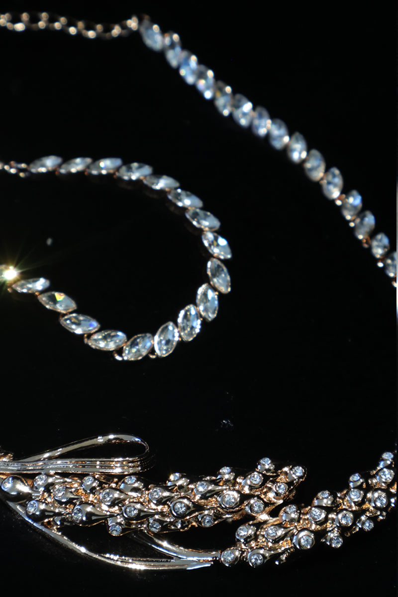 Luminous Gilded Featherfall Necklace