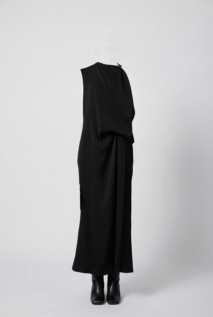 Black Sleeveless Loose-Fit Maxi Dress