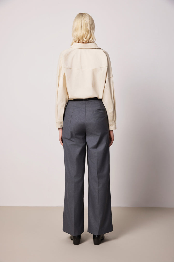 Solelegia Light Almond Pullover V-Neck Cotton Shirt