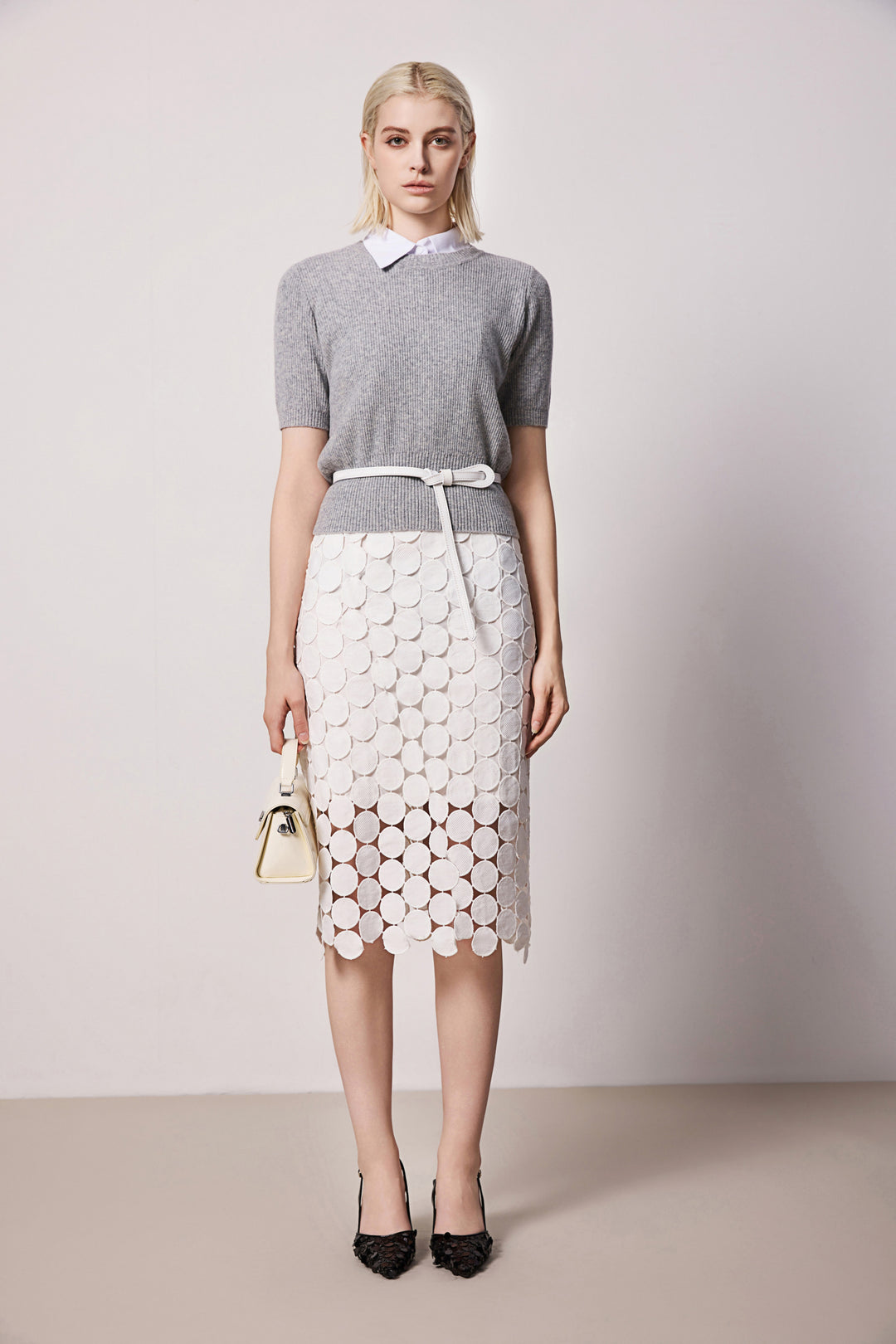 Solelegia White Hollow-Out Slim Straight Skirt