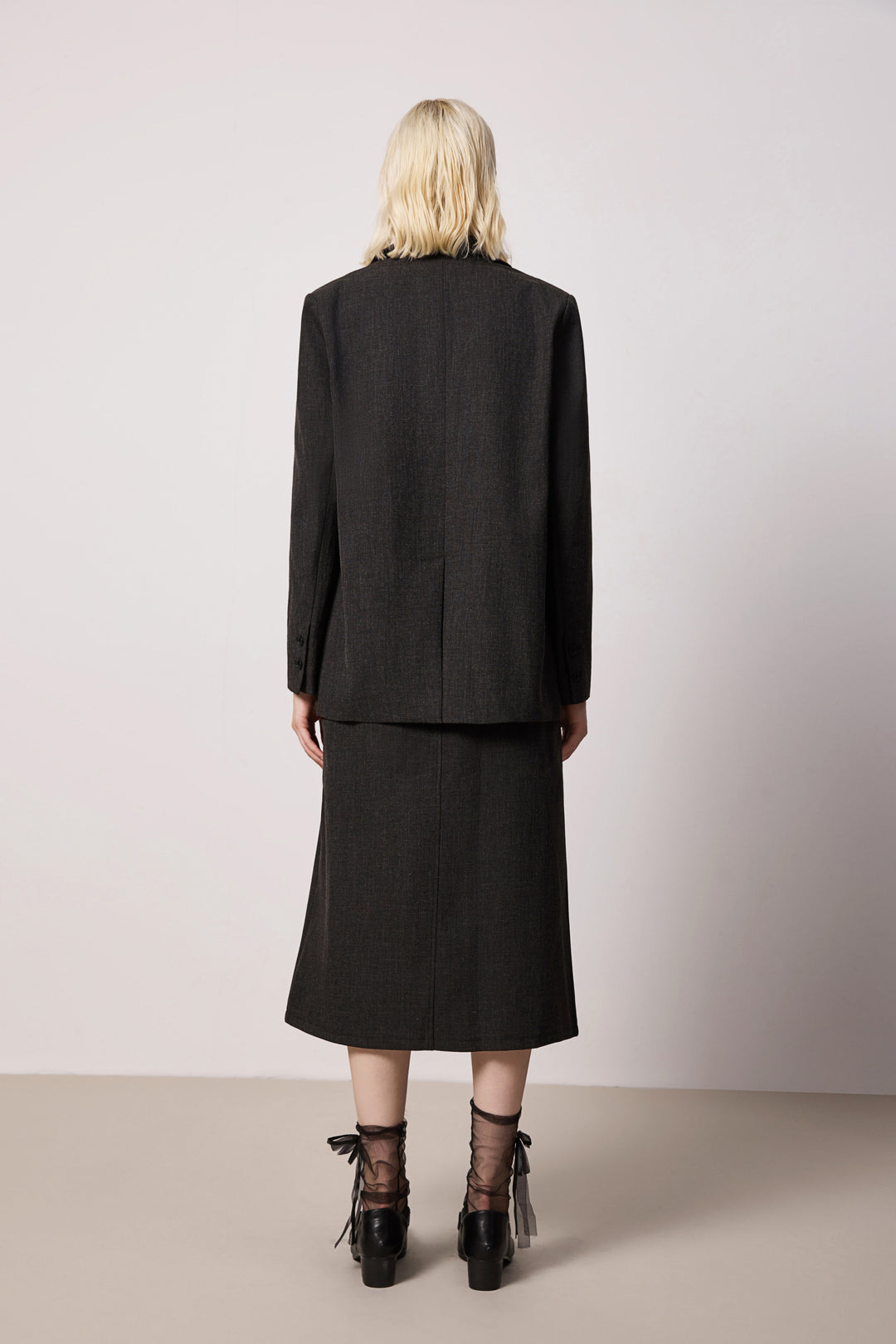 Solelegia Taupe Relaxed-Fit Tailored Blazer