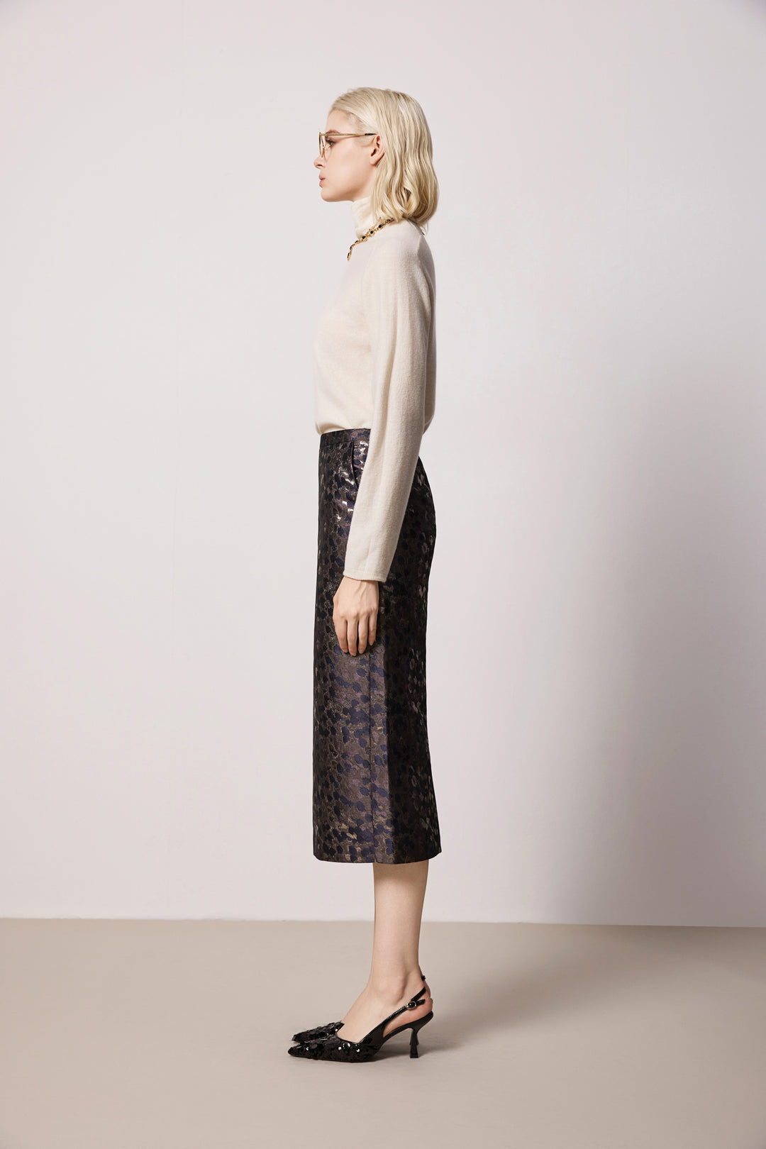 Solelegia Off-White Cashmere Turtleneck Sweater